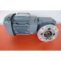 168 RPM  0,37 kW Asmaat 20 mm. UNUSED 